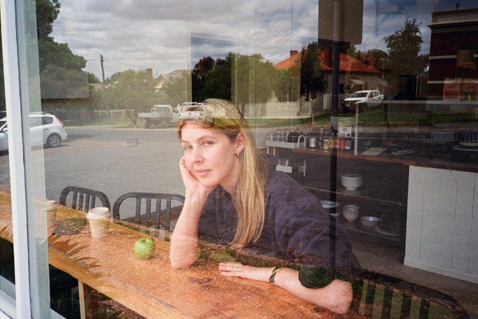 Neues Album von Carla dal Forno: Millennial-Ennui am Abgrund