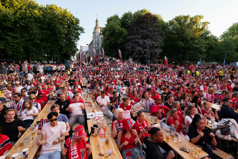 Fußball-Euphorie in Norwegen: Rudern ins kollektive Glück