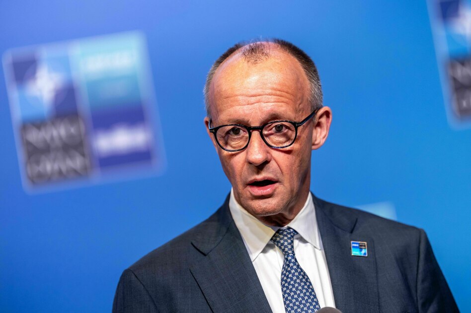 Bundeskanzler bei Nato-Gipfel: Merz verteidigt Verteidigungsausgaben