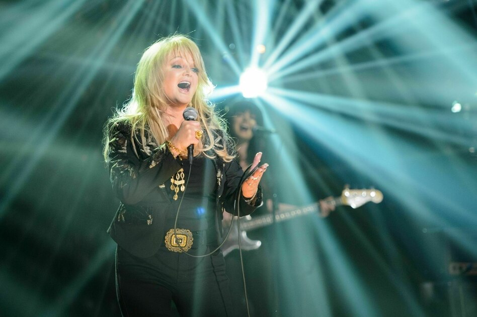 Nachruf auf Bonnie Tyler: Rocksängerin mit unverhohlenem Glam
