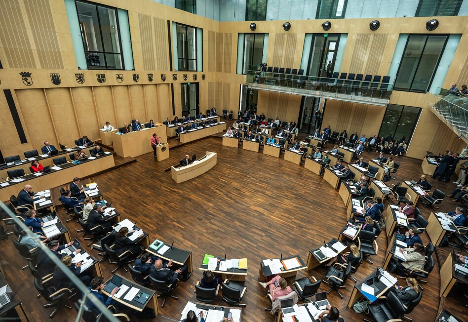 Bundesrat für „Nur Ja heißt Ja“: Länder fordern Reform des Sexualstrafrechts