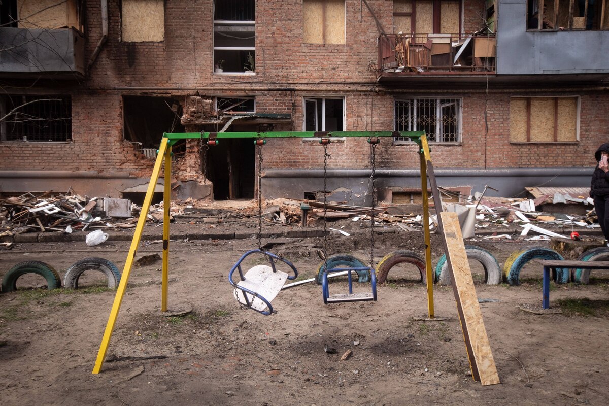 1,604 days of war in Ukraine: Childhood in the shadow of the front line