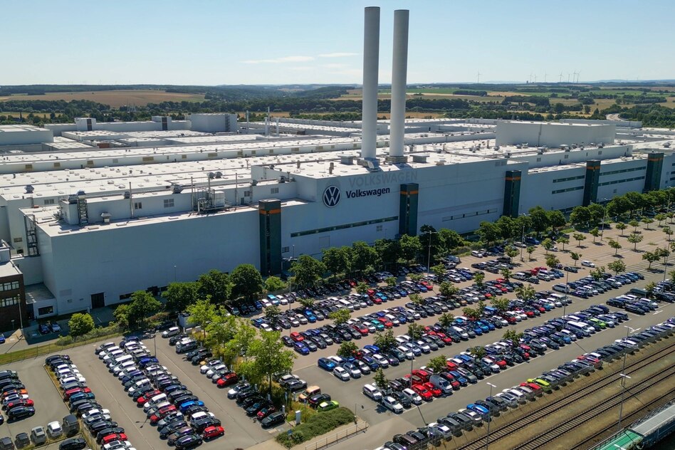 VW-Chef zu Einschnitten: Bis zu 50.000 Jobs bedroht