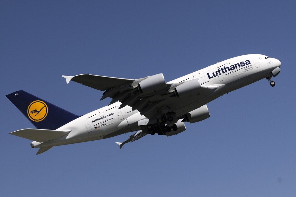 Klimaschädlicher Luftverkehr: Kaum Nachteile, wenn Airlines mehr fürs Klima blechen