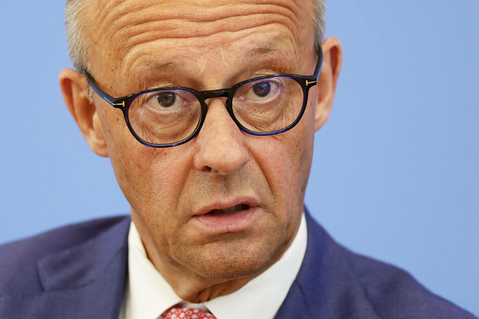 Sommer-Pressekonferenz des Kanzlers: Sein schwächster Moment? Darüber müsse er nachdenken.