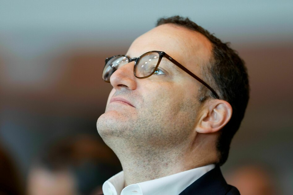 Spahns Leihmutter-Kind: Auch in der CDU regen sich die Rücktrittsforderungen
