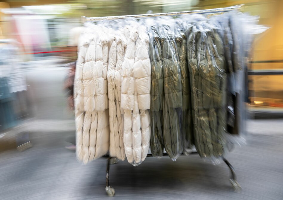 Neue EU-Vorschrift: Große Firmen dürfen unverkaufte Mode nicht mehr wegwerfen