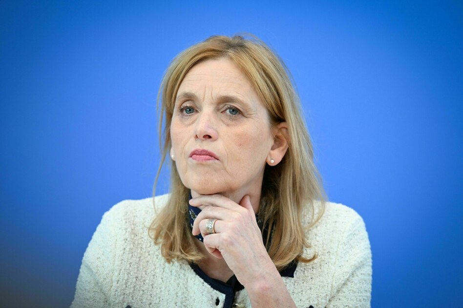 Debatte um Leihmutterschaft neu entfacht: CDU bleibt laut Familienministerin Prien bei Nein