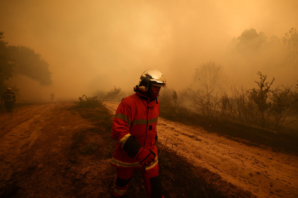 Waldbrände in Frankreich und Spanien: Feuer bedrohen Bordeaux