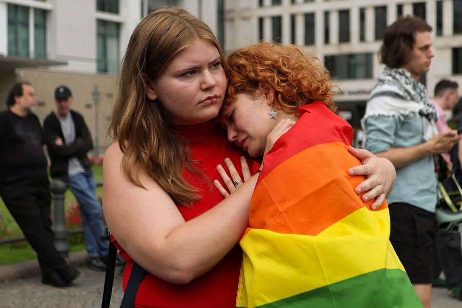 Anschlag auf Berliner CSD: Tränen, Trauer und Widerstand