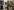 Der Maler Stephan Popella steht im Atelier