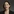 Dagmar Hartge im Portrait. Sie hat dunkle Haare bis zur Schulter.