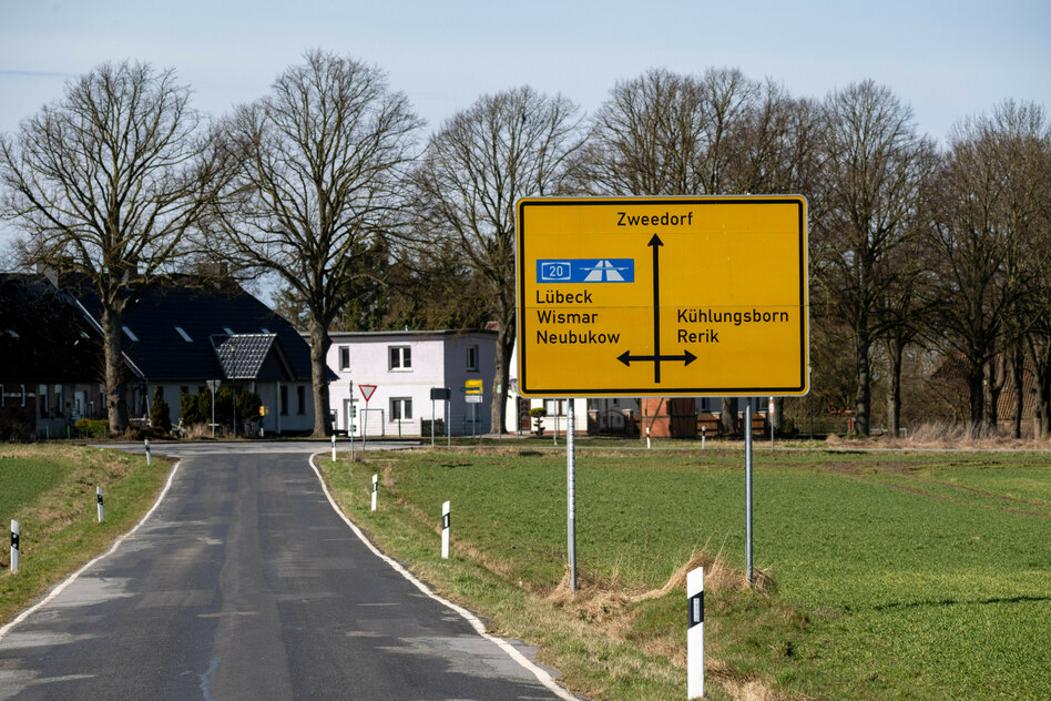 Nach Brandanschlag auf Flüchtlingsheim: Zwei Jungnazis wegen Beihilfe zu versuchtem Mord angeklagt