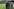 Markus Krösche läuft am Spielfeldrand auf Kamera zu, im Hintergrund akkreditierte Fotografen
