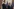 Jared Kushner und Steve Witkoff stehen in einem Saal des Weißen Hauses, im Hintergrund sind zwei US-Flaggen zu sehen.