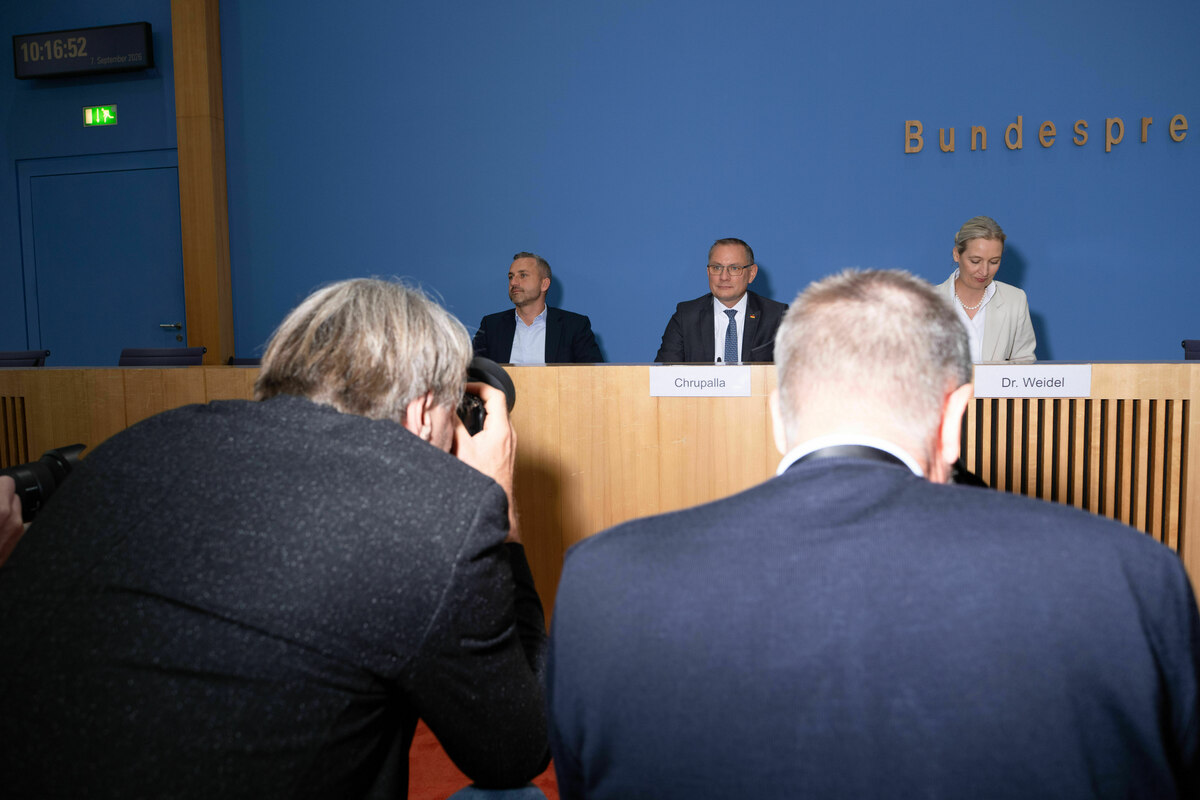 Nach dem Wahlsieg der AfD: Feindliche Übernahme | taz.de