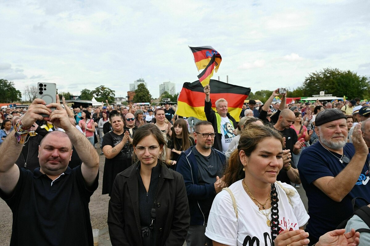 Aufstieg der Neofaschisten: Sie sind wieder da