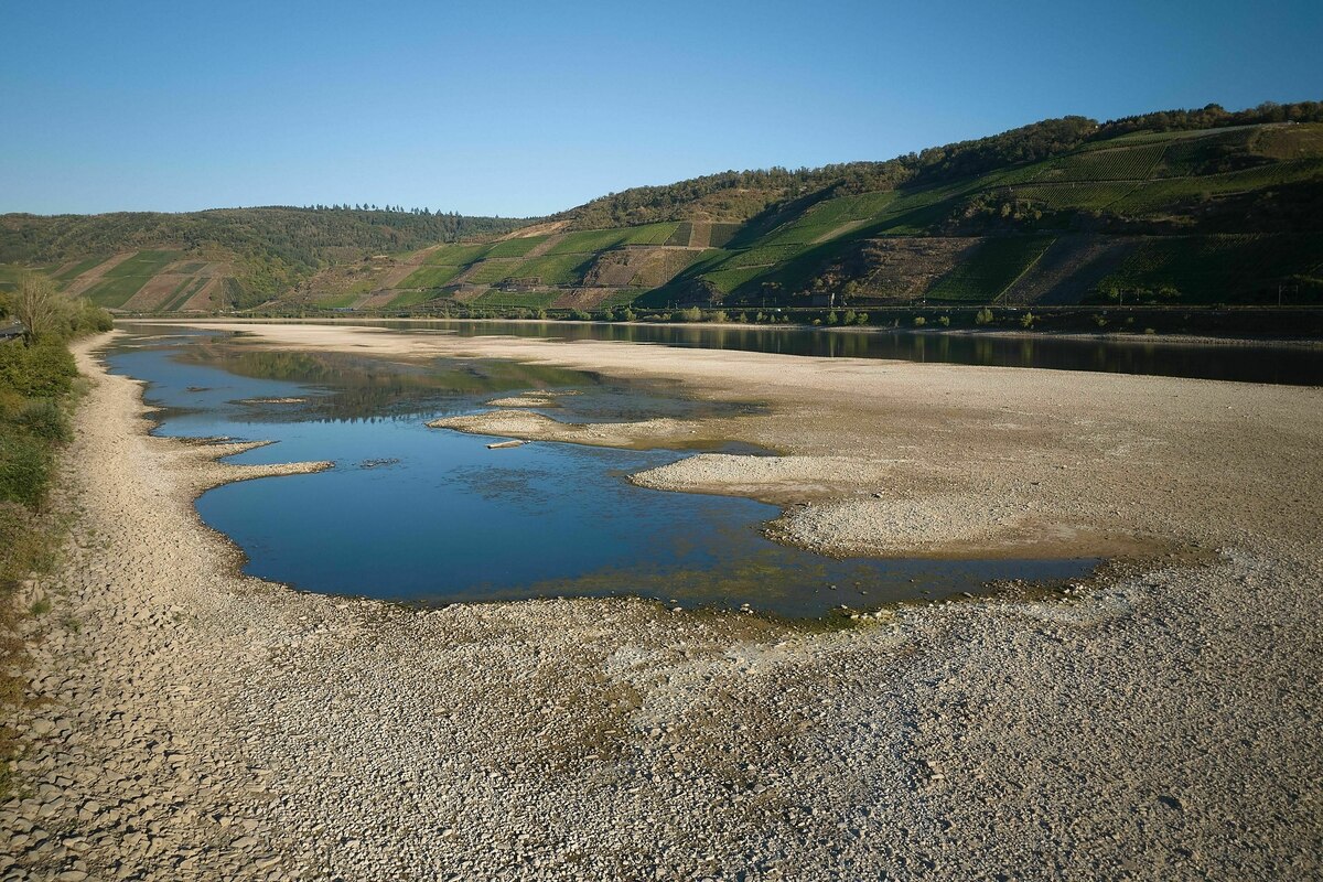 Water shortage due to data centers: Digital first, thinking second