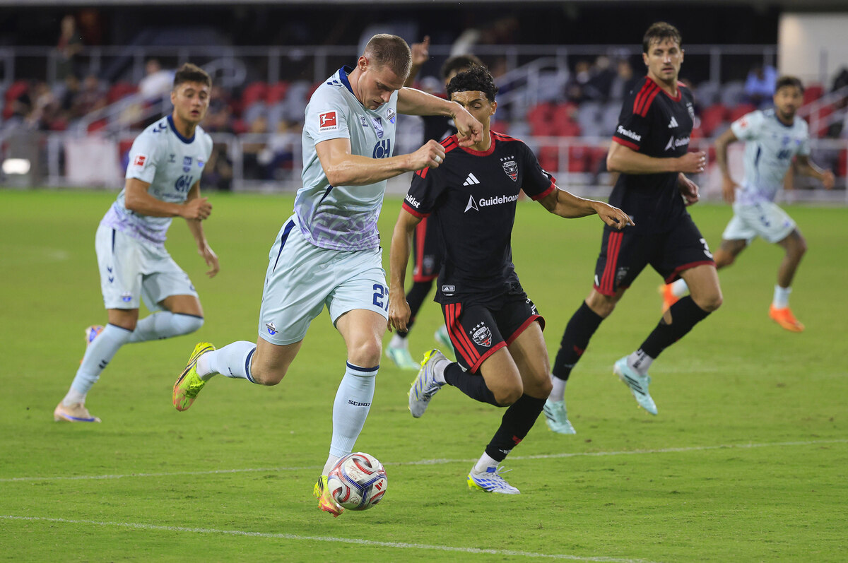 SC Paderborn visits White House and beats DC United on USA tour