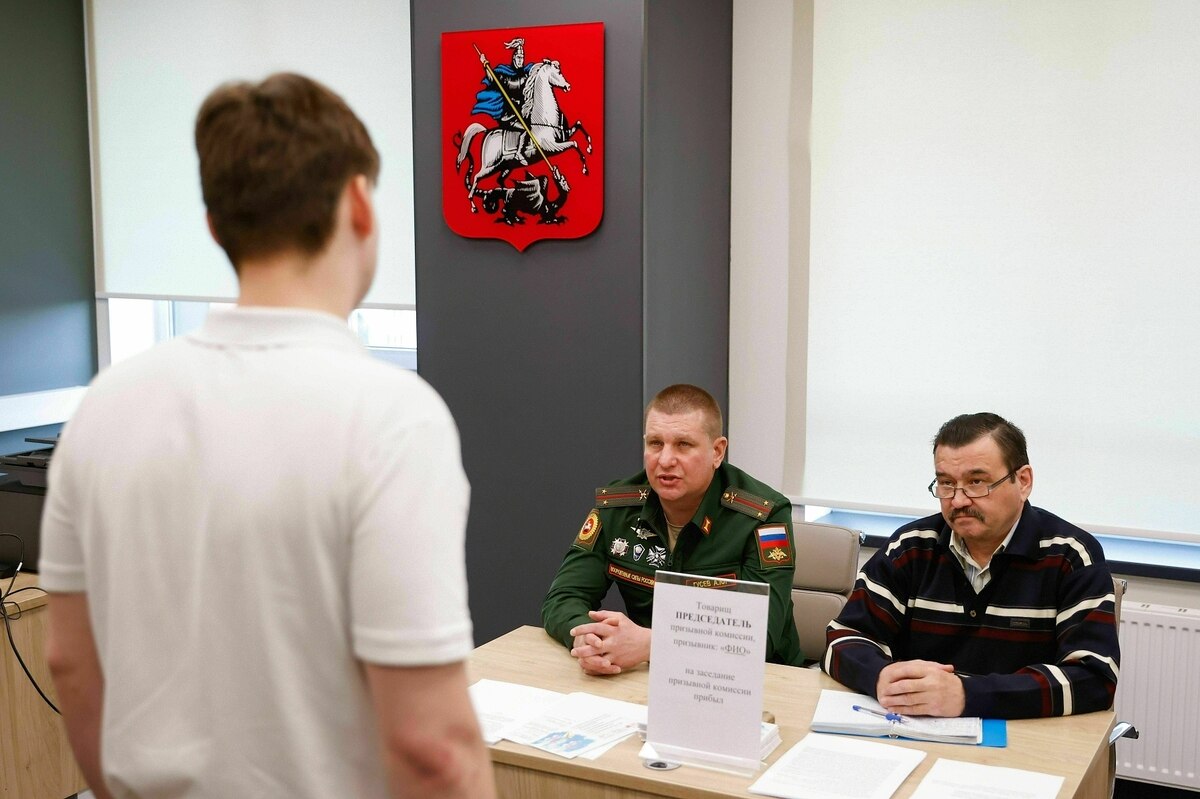 Wehrdienst in der russischen Armee: Energydrinks gegen die Einberufung