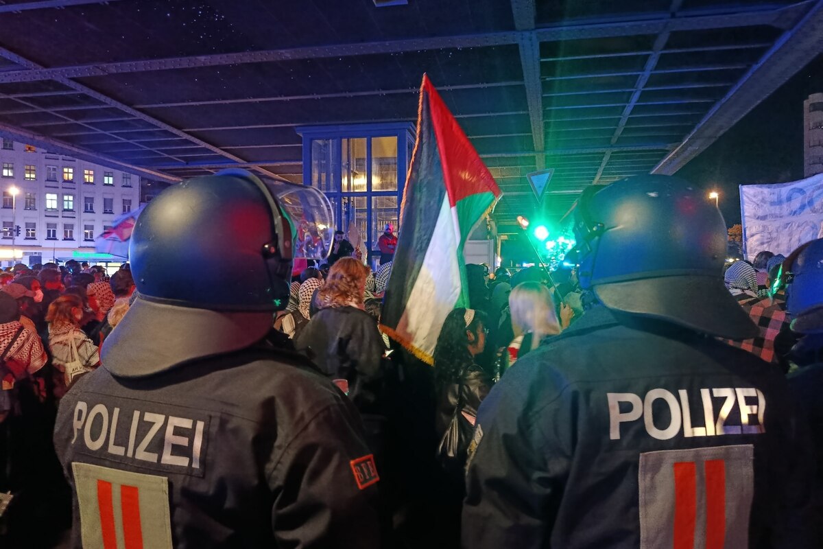 Antiimperialistische Demo in Berlin: Terror-Glorifizierung auf den Straßen