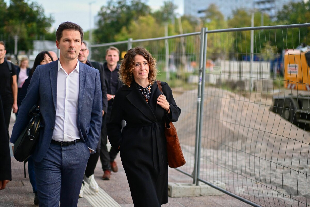 Government formation in Berlin: Left Party, Greens and SPD agree to ...