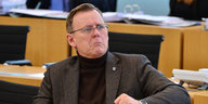 Thüringens Ministerpräsident Bodo Ramelow macht ein komisches Gesicht