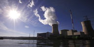 Rauchende Atomreaktoren in Tihange, Belgien
