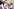 Die Schüler mit kleinen russischen Flaggen in der Hand nehmen an einer Feier zum ?Tag des Wissens? teil, mit in Russland der der Beginn des neuen Schuljahres begangen wird