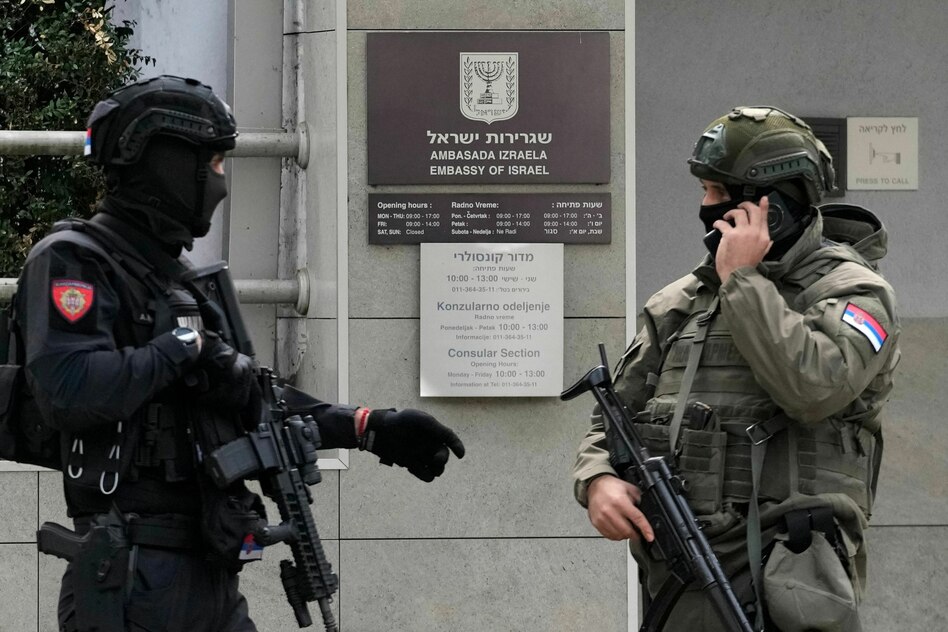 Terrorverdacht in Serbien: Anschlag auf Polizisten vor israelischer Botschaft
