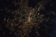 Berlin bei Nacht aus dem All