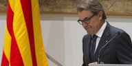Artur Mas, Politiker in Katalonien, tritt von einer Bühne ab