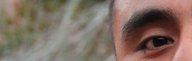 Ein Ausschnitt von Antonios Gesicht, ein Auge und eine Augenbraue