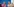 Angela Merkel und Julia Klöckner halten jeweils eine Handtasche in der Hand, im Hintergrund eine blaue Wand mit CDU-Schriftzügen