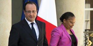 Hollande und Taubira vor dem Elyseepalast