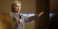 Hillary Clinton am Sonntag bei einem Wahlkampfauftritt in Sioux City im Bundesstaat Iowa.