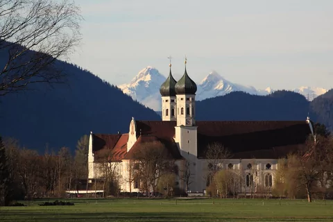 Basilika des Klosters Benediktbeuern